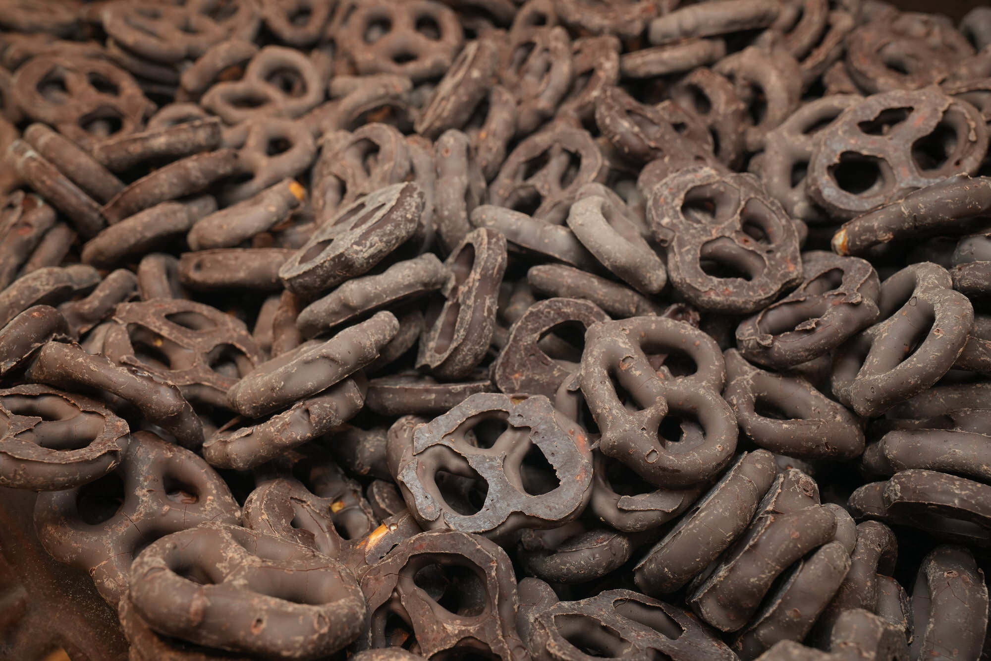 Dark Choco Pretzels